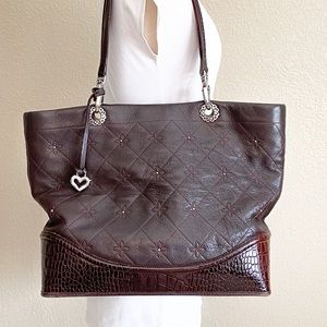 Brighton chocolate leather shoulder bag fun detail